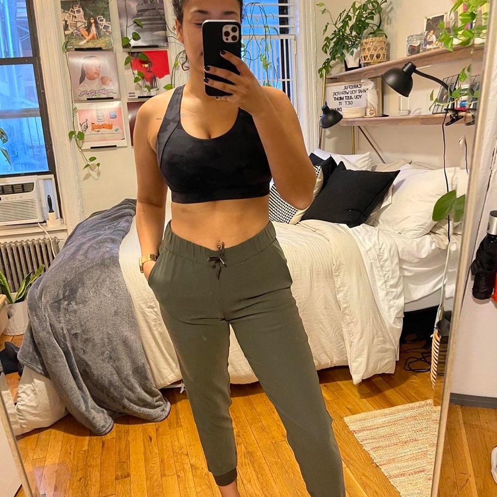 Lululemon joggers